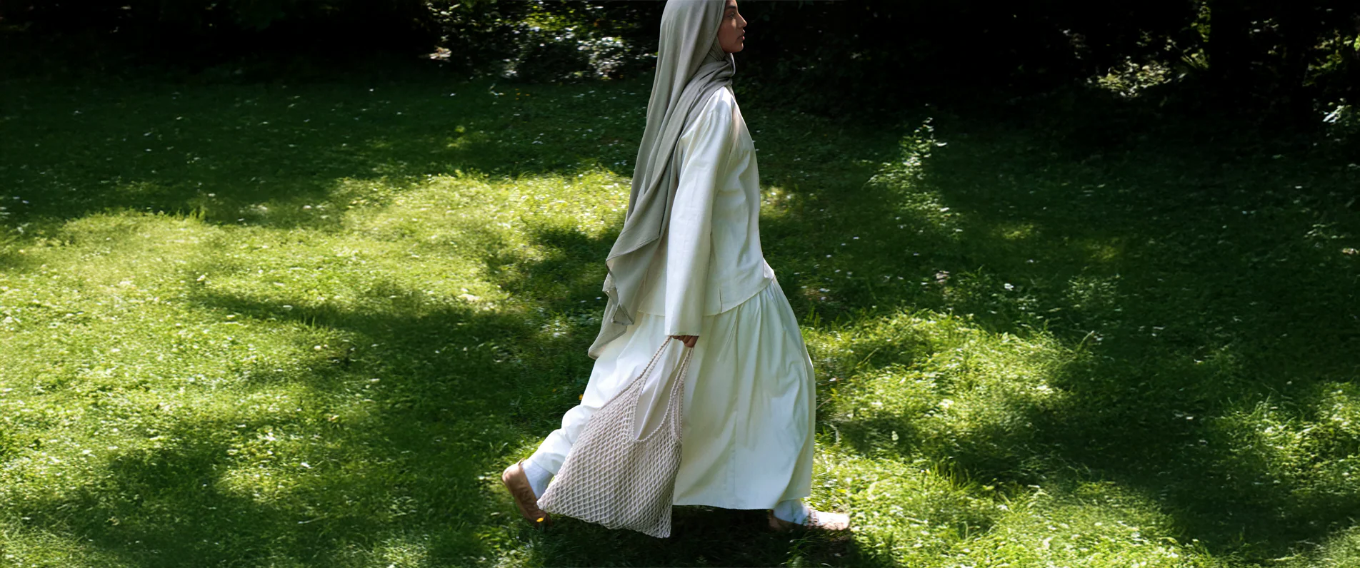 L'élégance épurée au féminin